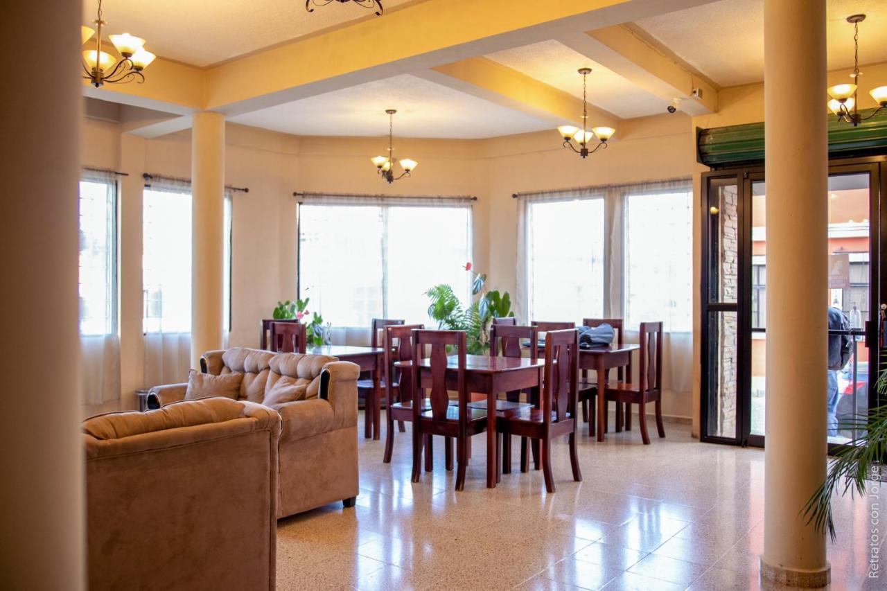 Hotel Las Margaritas La Esperanza エクステリア 写真