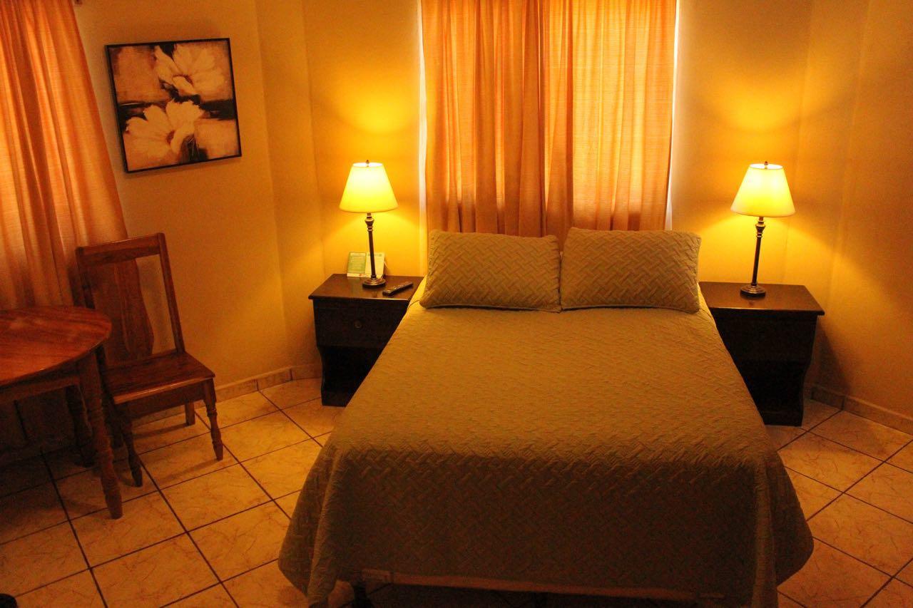 Hotel Las Margaritas La Esperanza エクステリア 写真