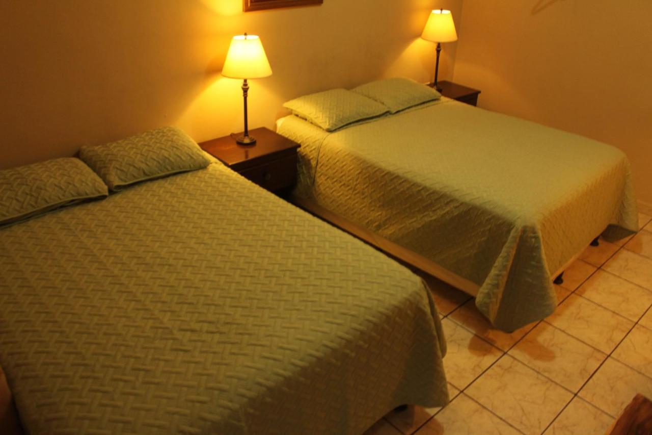 Hotel Las Margaritas La Esperanza エクステリア 写真